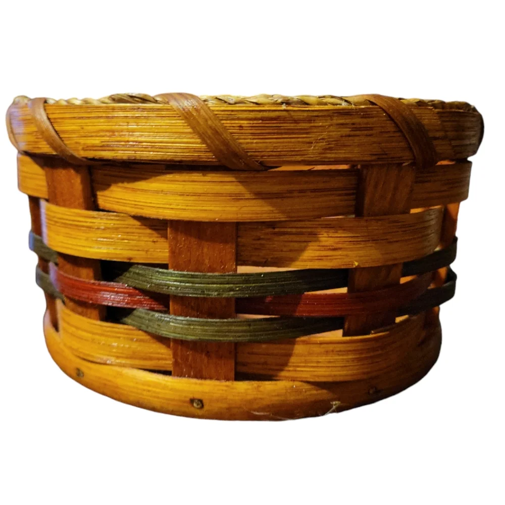 Vtg 2010 Amish Hand Woven Circular Wooden Basket By Frannie A. Schuartz